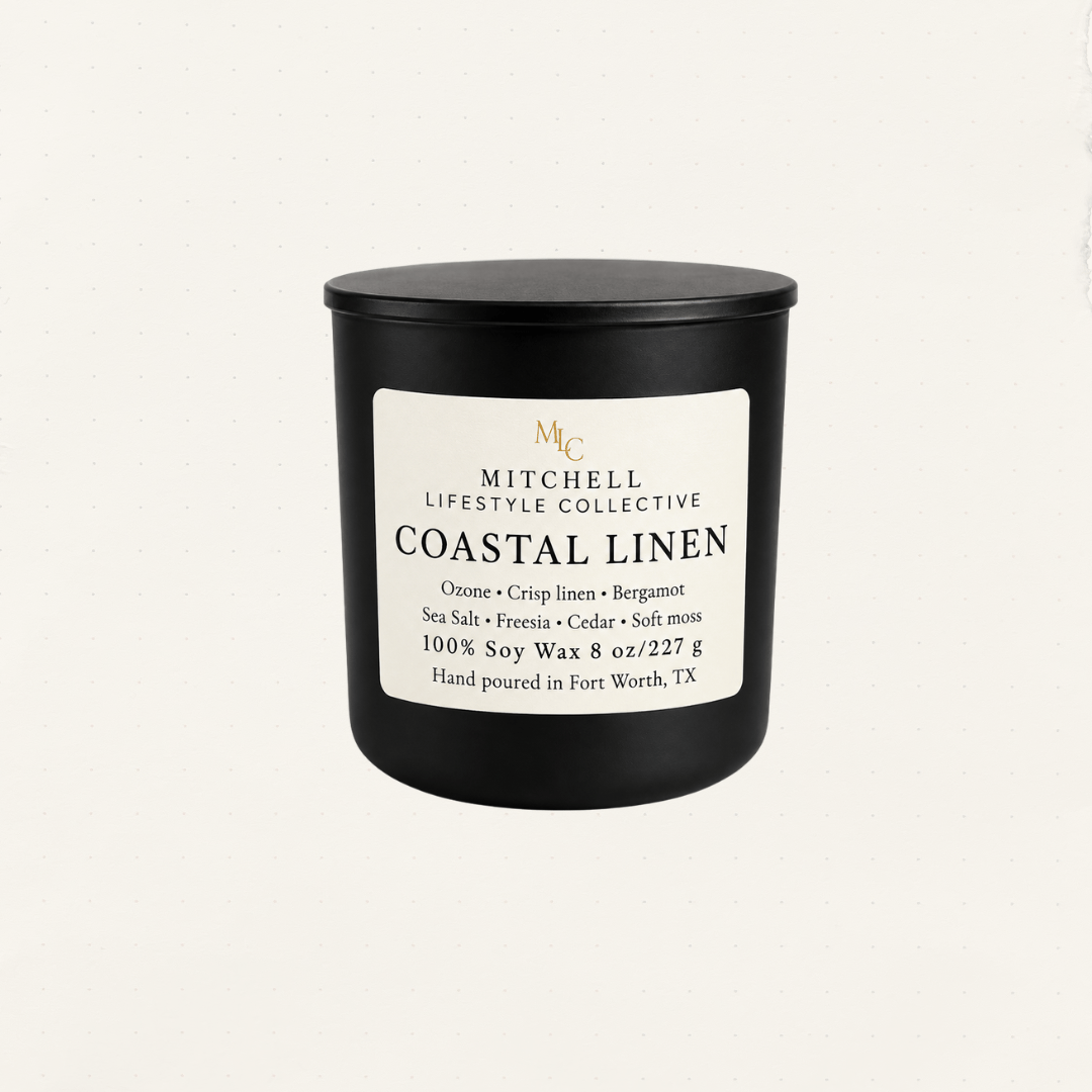 Coastal Linen soy candle - sea salt and fresh linen in a black jar